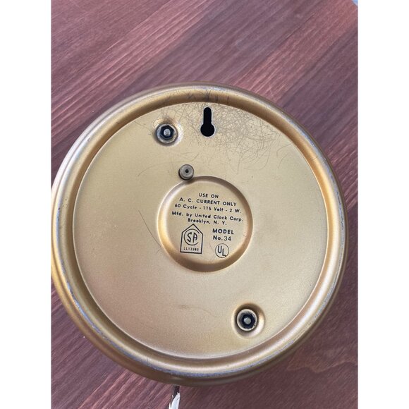 Vintage MCM Wood Gold United Clock Corp. Electric Wall Clock Convex Glass - Picture 14 of 14